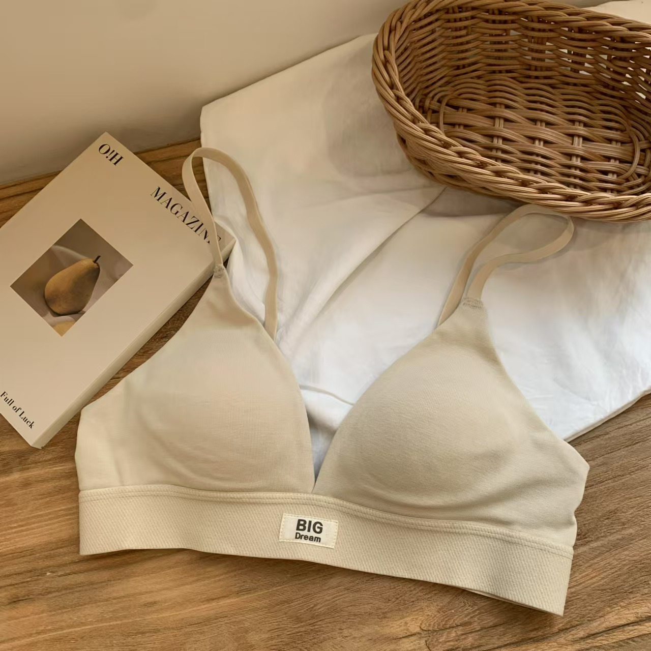 下着 レディース フレンチ トライアングル カップ 胸 セク - Underwire Bra Padded のレビューと価格