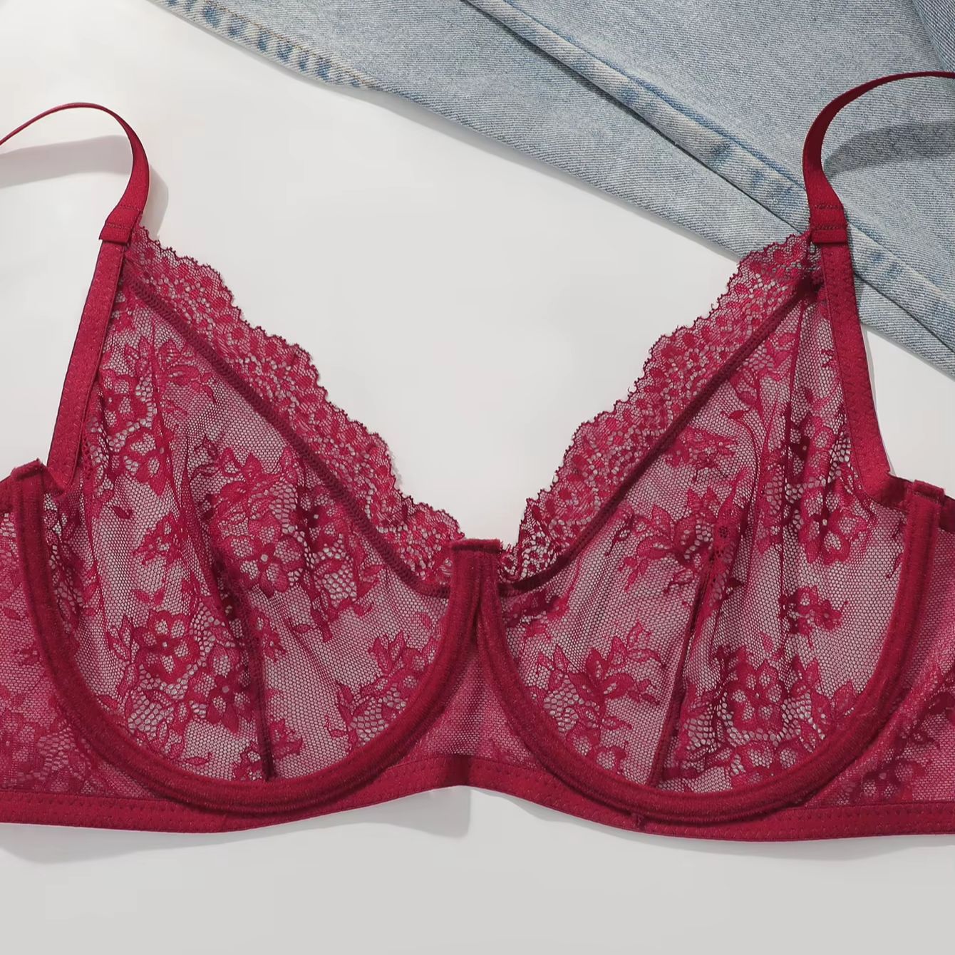 女性用プラスサイズ赤いレースシアーブラ、アンダーワイヤー入り - Sheer Bra Lace のレビューと価格